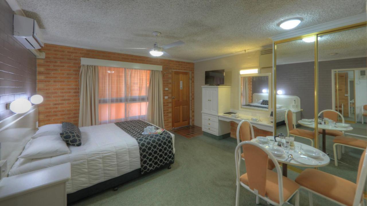 Cousins Motor Inn Inverell Eksteriør billede