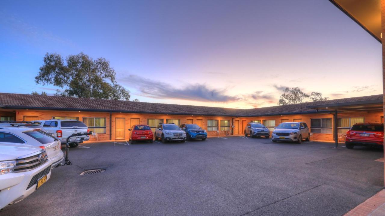 Cousins Motor Inn Inverell Eksteriør billede
