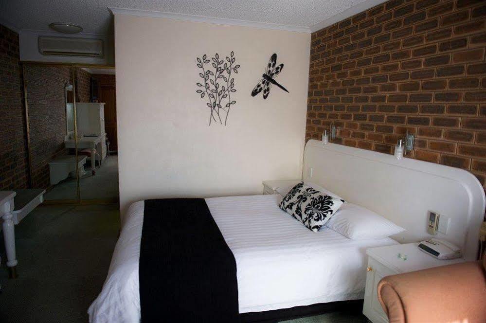 Cousins Motor Inn Inverell Eksteriør billede
