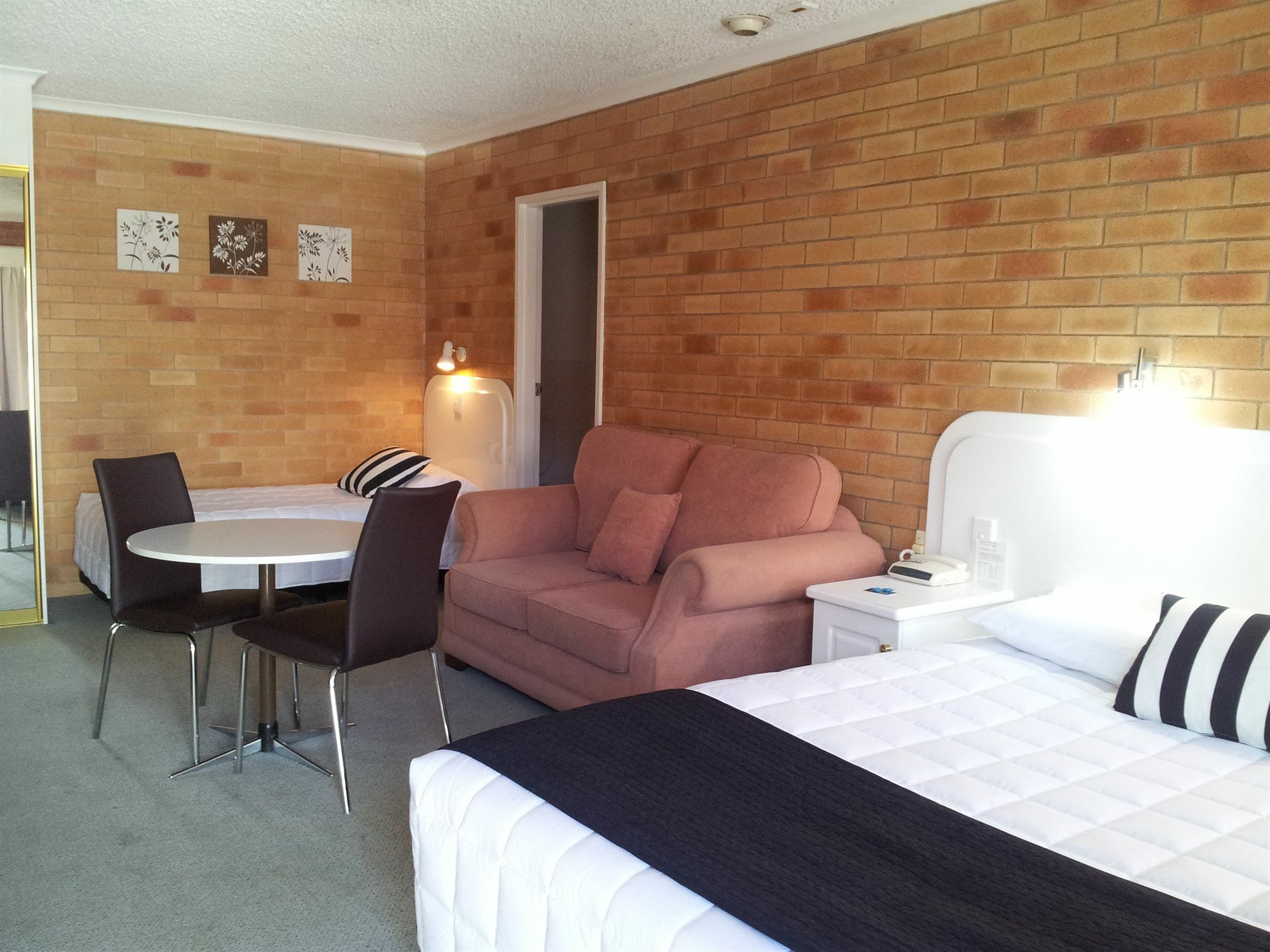 Cousins Motor Inn Inverell Eksteriør billede